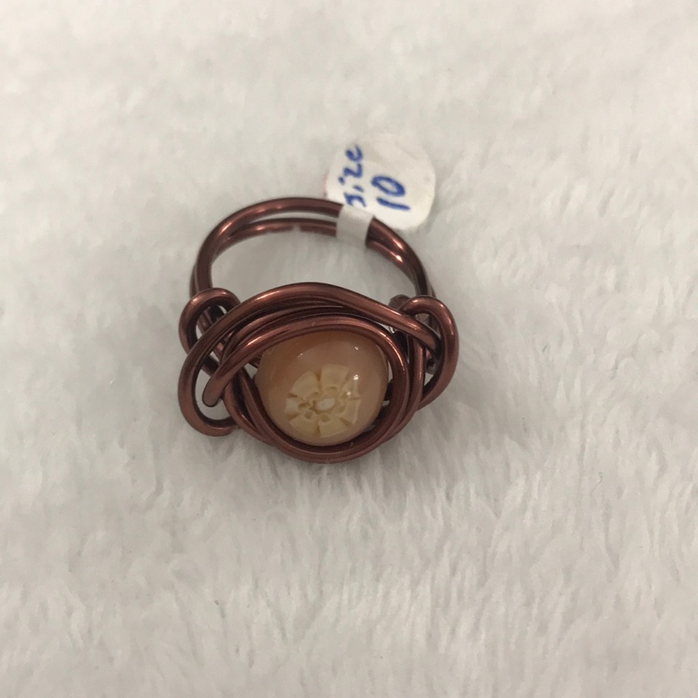 Wired reversible bead ring, size 10